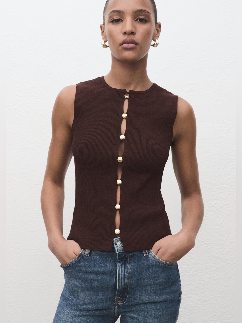 Mango Brown knitted waistcoat with slits NWT